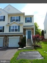 347 Glenn Rose Cir in King of Prussia, PA - Building Photo