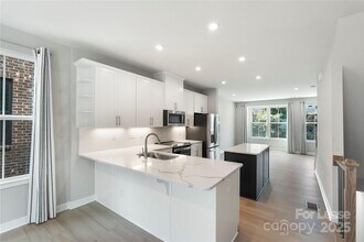 743 Anderson St in Charlotte, NC - Building Photo - Building Photo