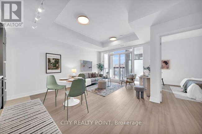 property at 664 Spadina Ave.
