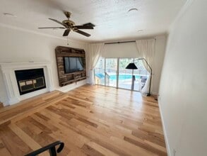 551 Lake Ave in Altamonte Springs, FL - Building Photo - Building Photo