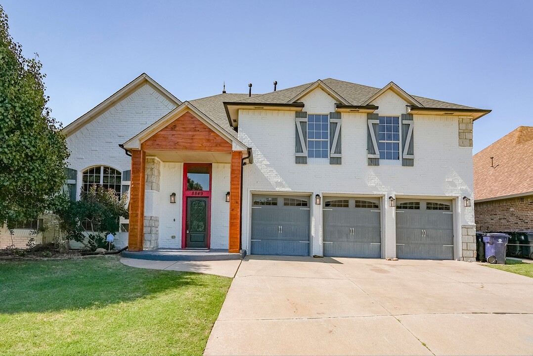 8849 NW 121st Ter in Oklahoma City, OK - Building Photo