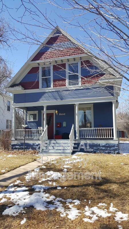 property at 1723 7th Ave