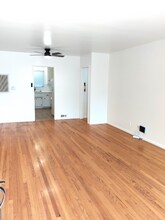 1057 E Appleton St in Long Beach, CA - Building Photo - Building Photo