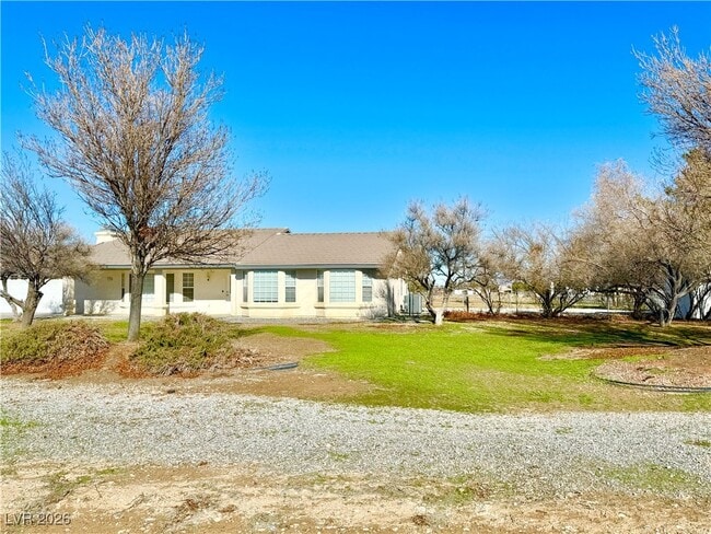 1230 W Iguana St in Pahrump, NV - Building Photo - Building Photo