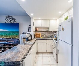 3208 SE 11th St in Pompano Beach, FL - Building Photo - Building Photo