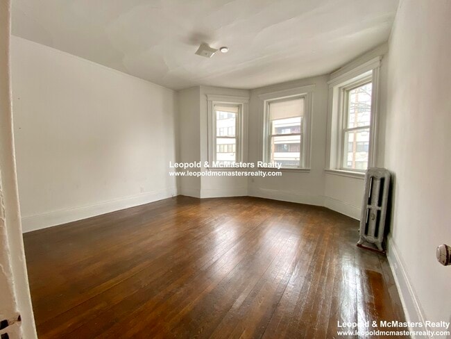 116 Warren St, Unit 4
