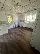 802 Dundaff St, Unit Unit 2 in Dickson City, PA - Building Photo - Building Photo