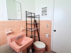 1770 Meridian Ave in Miami Beach, FL - Building Photo - Building Photo