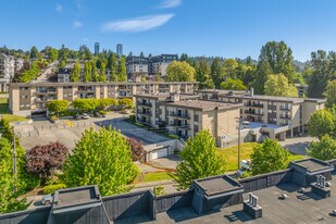 Braemar Gardens in Coquitlam, BC - Building Photo