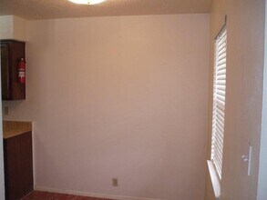 12400 Hardin Ct NE, Unit Unit A in Albuquerque, NM - Building Photo - Building Photo