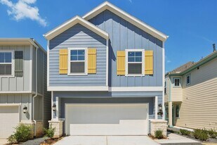 567 Avisa Dr in Kemah, TX - Building Photo