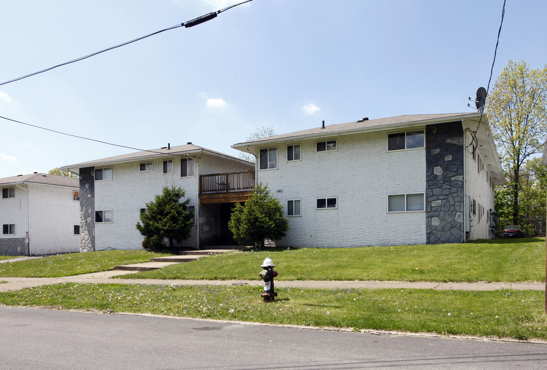 838 Ohio Ave in Youngstown, OH - Building Photo