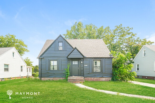 property at 3083 Joslyn Rd