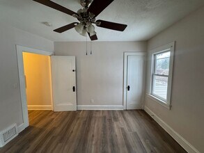 3264 W 130th St in Cleveland, OH - Building Photo - Building Photo