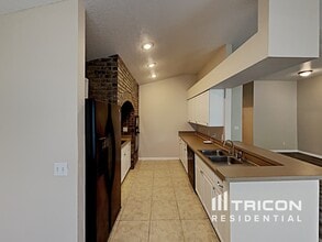 102 Citrus Landing Dr in Plant City, FL - Building Photo - Building Photo