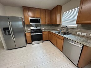 707 Kiley Dr in Houston, TX - Building Photo - Building Photo