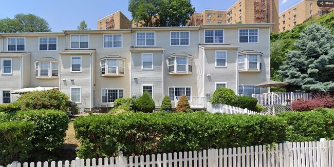 60 Bergen Ridge Rd in North Bergen, NJ - Building Photo - Building Photo