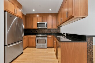 80 Broad St, Unit 603 in Boston, MA - Building Photo - Building Photo