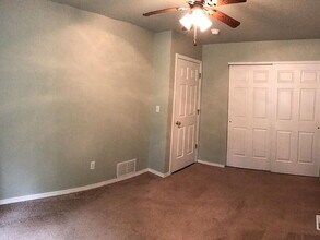 19653 Highland Ridge Dr in Anchorage, AK - Building Photo - Building Photo