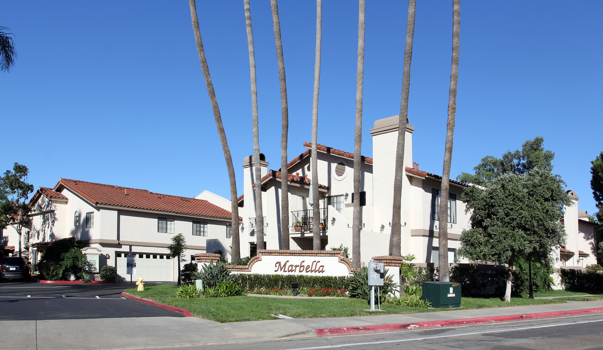 Marbella in San Diego, CA - Foto de edificio