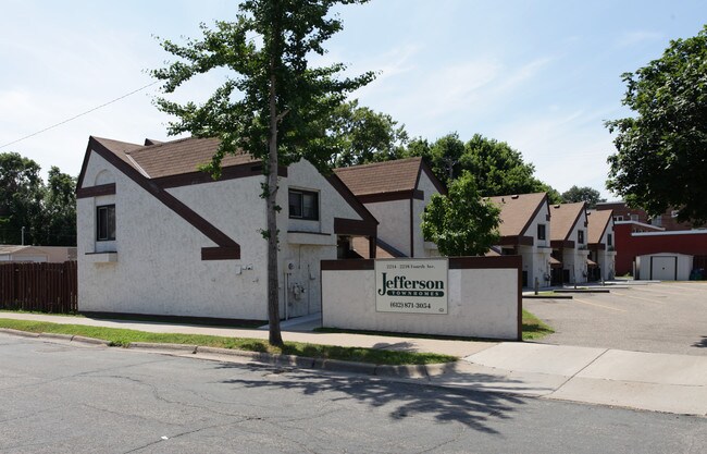 Jefferson Townhomes in Minneapolis, MN - Building Photo - Building Photo