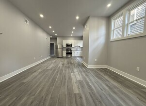 4917 N 13th St in Philadelphia, PA - Building Photo - Building Photo