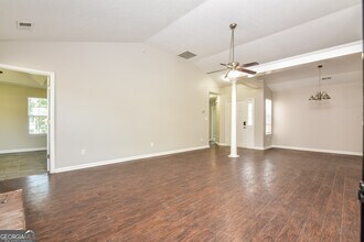 1127 E Briar Gate Ct in Riverdale, GA - Building Photo - Building Photo