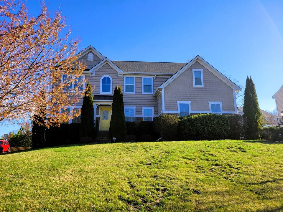 7442 Wild Senna Terrace in Moseley, VA - Building Photo