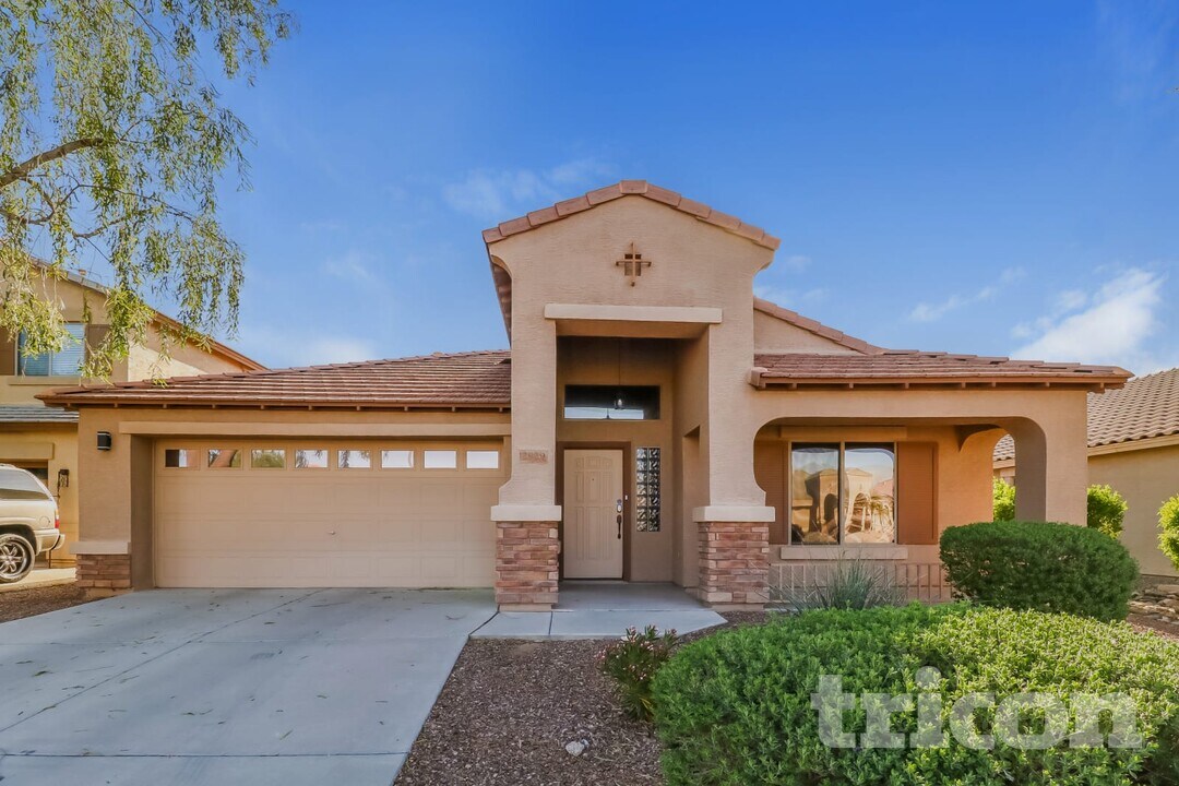 2929 S 162nd Ln in Goodyear, AZ - Foto de edificio