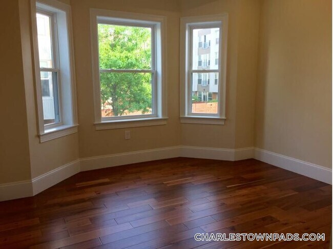 25 Caldwell St in Boston, MA - Building Photo - Building Photo