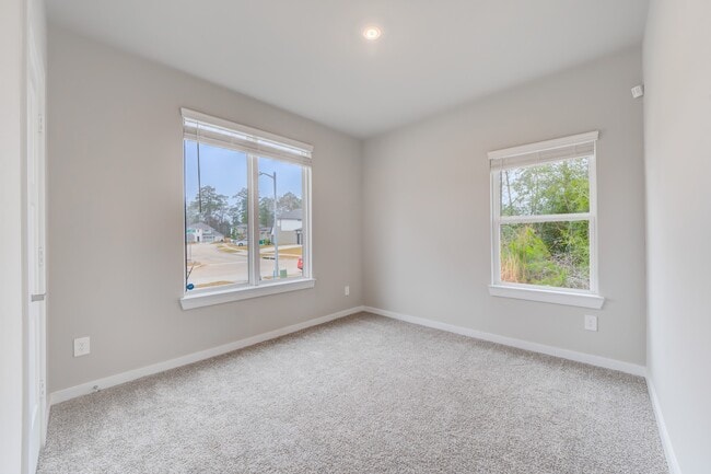 property at 14257 Lake Lodge Dr