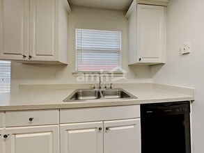 1246 Cumberland Creek Pl SW in Marietta, GA - Foto de edificio - Building Photo