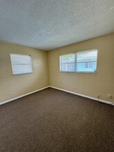 1901 NE 29th St in Lighthouse Point, FL - Building Photo - Building Photo