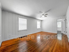 7635 Wyandotte St in Kansas City, MO - Building Photo - Building Photo