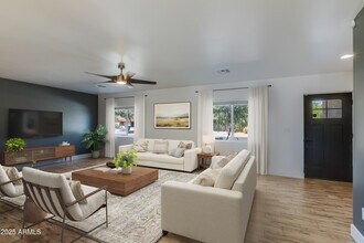4427 E Turney Ave in Phoenix, AZ - Building Photo - Building Photo