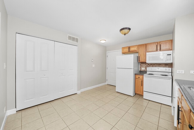 3423 Ridgeland Ave in Berwyn, IL - Building Photo - Building Photo