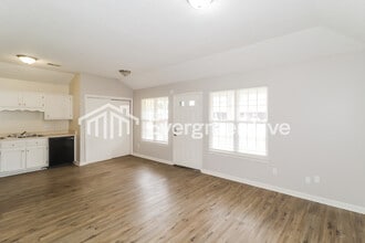 5248 Bucksport Ln in Memphis, TN - Building Photo - Building Photo