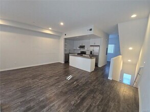 1620 W 237th St in Torrance, CA - Building Photo - Building Photo