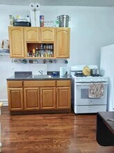 4135 50th St, Unit 2 in Woodside, NY - Building Photo - Building Photo