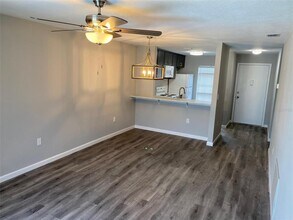 2853 Stillwell Ct in New Port Richey, FL - Building Photo - Building Photo