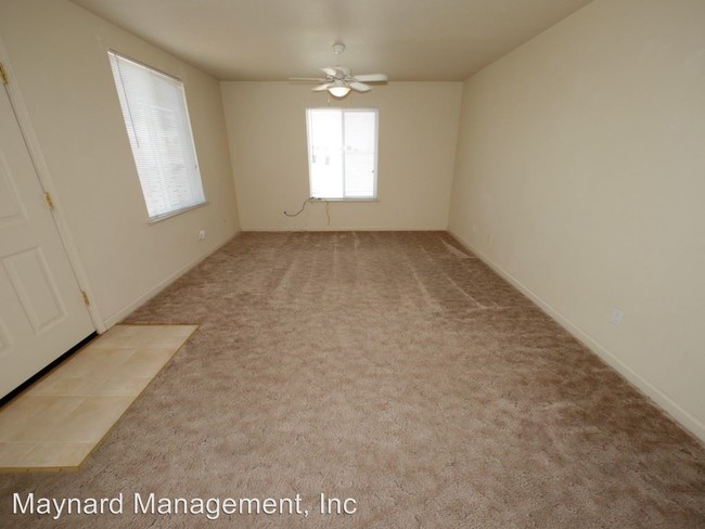 4090 Camanche Pkwy N in Ione, CA - Foto de edificio - Building Photo