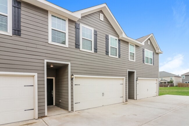 property at 564 Solomon Ln