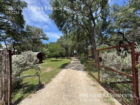 7055 Old Spring Branch Rd in Spring Branch, TX - Building Photo