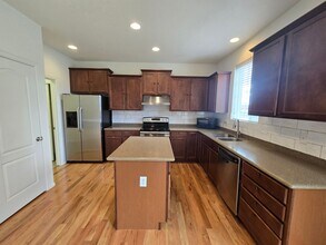 1727 Trevor Ct in Longmont, CO - Building Photo - Building Photo