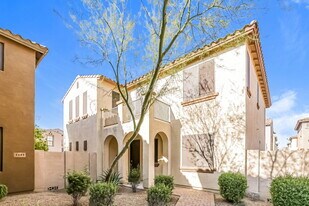 2327 W Jake Haven in Phoenix, AZ - Building Photo