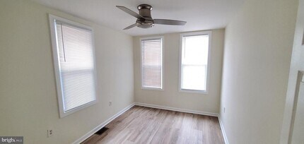 1332 W Silver St in Philadelphia, PA - Building Photo - Building Photo