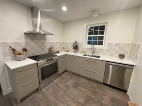 314 Springfield St in Chicopee, MA - Building Photo - Building Photo