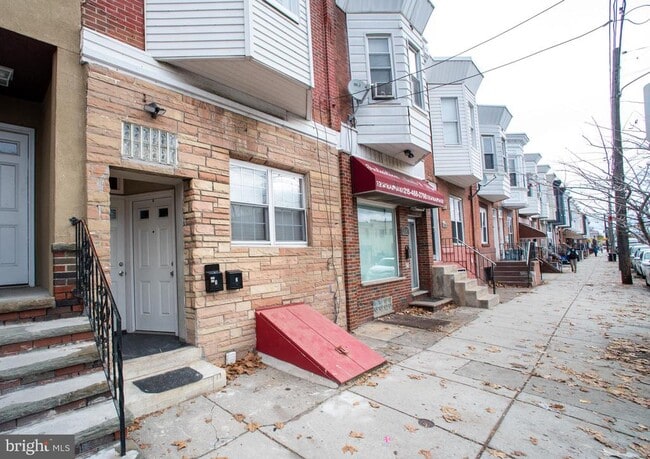2049 Snyder Ave in Philadelphia, PA - Building Photo - Building Photo