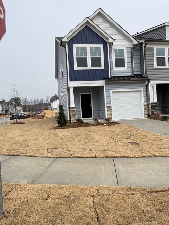 13 Lavender Ln in Clayton, NC - Foto de edificio