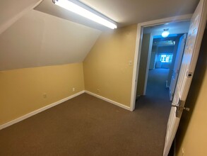 61-63-63 W Oakland Ave in Columbus, OH - Building Photo - Building Photo